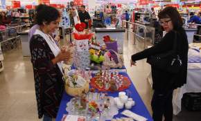 Walmart Chile inaugura junto a Ministerio de la Mujer y Sernameg Feria de Mujeres Emprendedoras