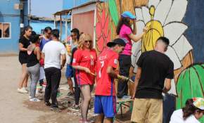 Ejemplo a seguir: Mechoneo solidario plasmó tres nuevos murales en campamentos de Antofagasta [FOTOS]